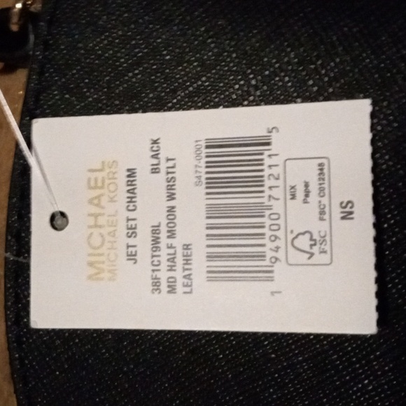 Wristlet - Picture 4 of 4